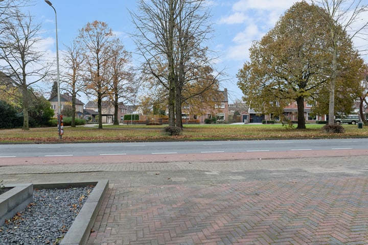 View photo 32 of Koninginnestraat 56