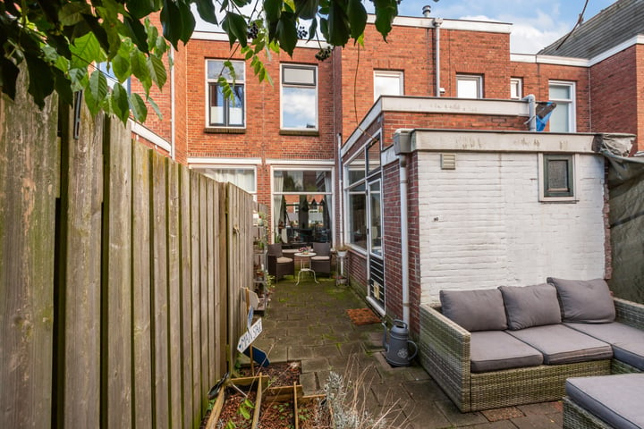 View photo 27 of Coornhertstraat 54