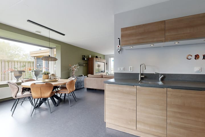 Foto 17 van Koningin Emmastraat 71