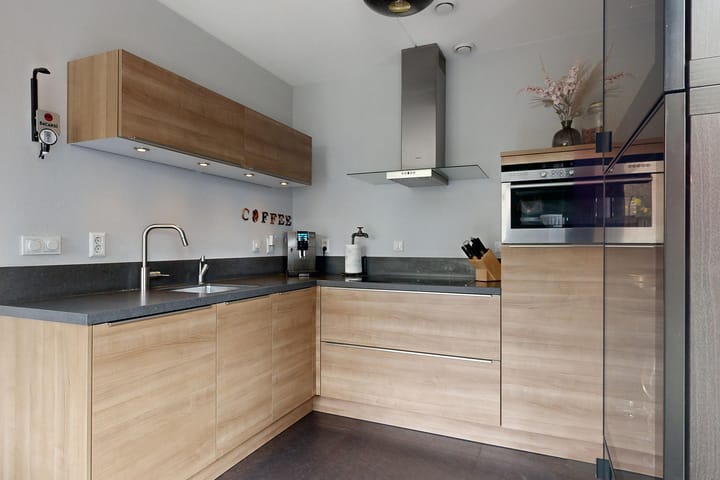 Foto 18 van Koningin Emmastraat 71