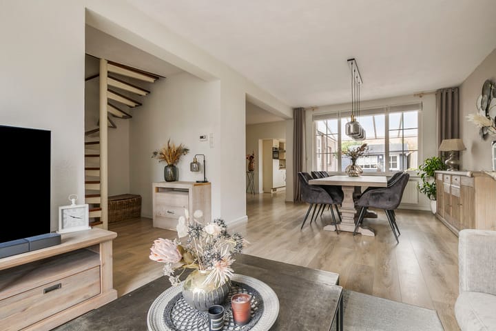 Foto 2 van Udinestraat 19