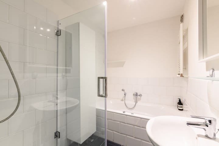 Foto 16 van Tweede Jan Steenstraat 111-E