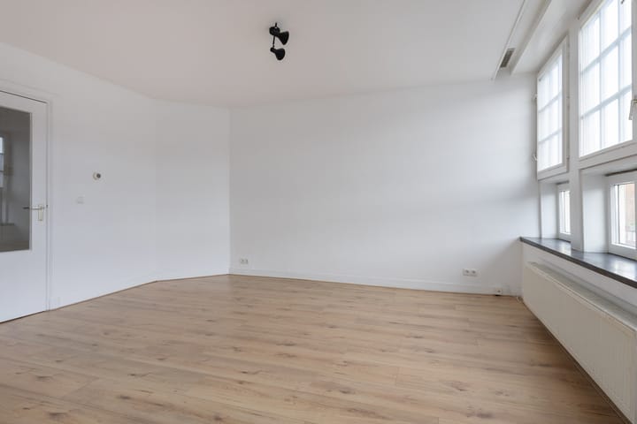 Foto 8 van Hoofdweg 369-3