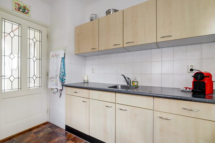 Foto 9 van Albert Rozemanstraat 21