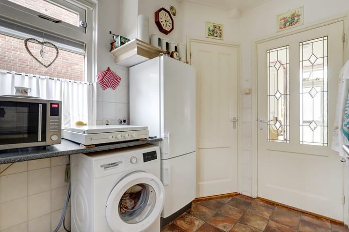 Foto 10 van Albert Rozemanstraat 21