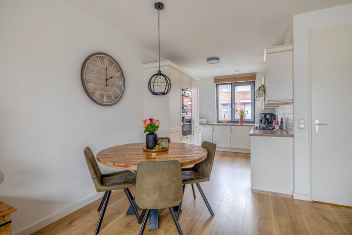 Foto 9 van Schipluidersluis 10