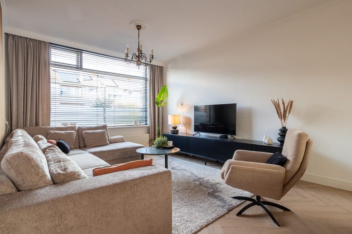 Foto 12 van Swammerdamstraat 11