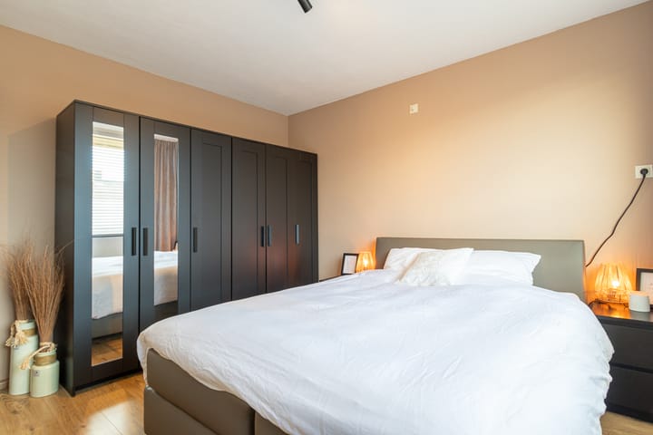 Foto 32 van Swammerdamstraat 11