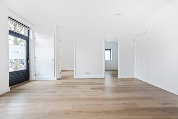 Foto 8 van Westzijde 243-A