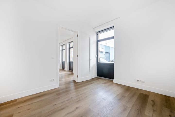 Foto 11 van Westzijde 243-A