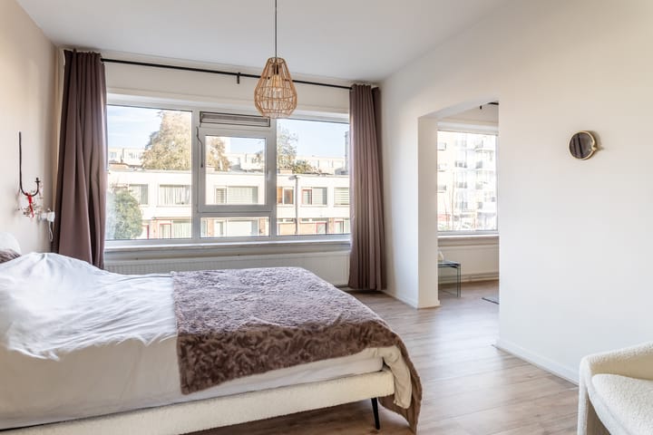 Foto 24 van Adenauerlaan 5