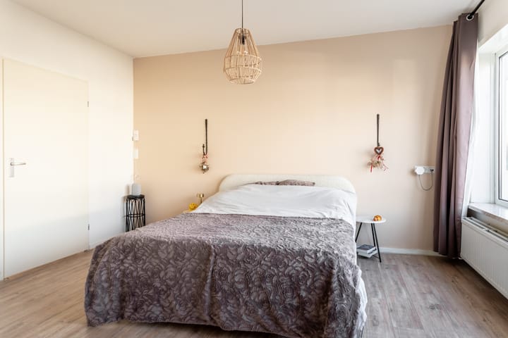 Foto 25 van Adenauerlaan 5