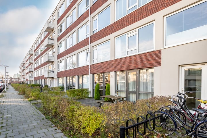 Foto 46 van Adenauerlaan 5