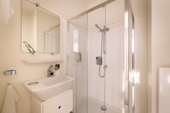 Foto 25 van Valkenburgerstraat 136-G