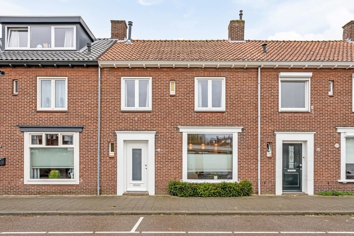 View photo 1 of Burgemeester Conraetzstraat 88