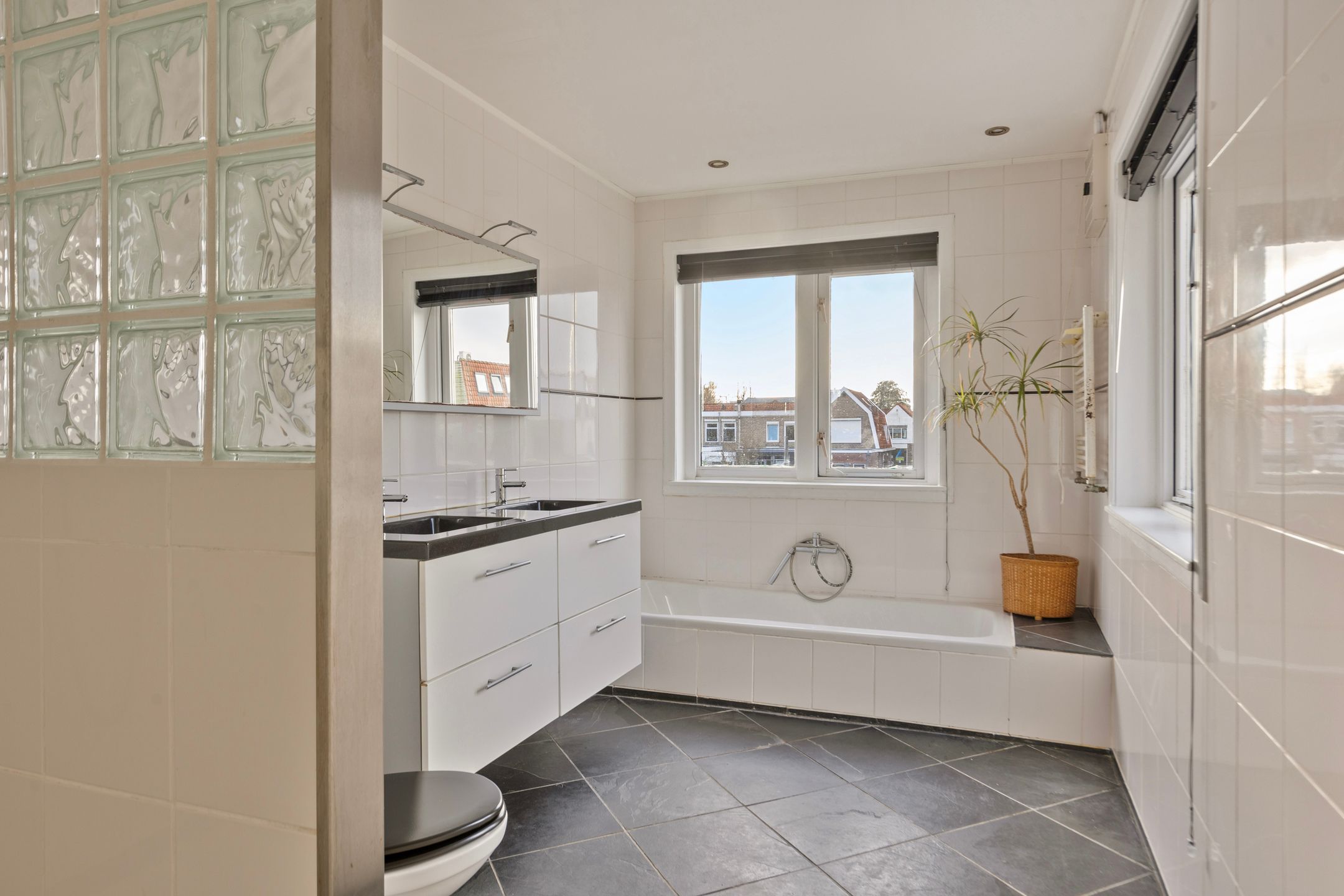 Photo 12 of Randwijcklaan 33