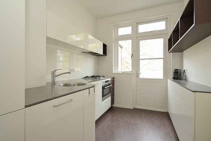 Foto 26 van De Ruijterstraat 57-B