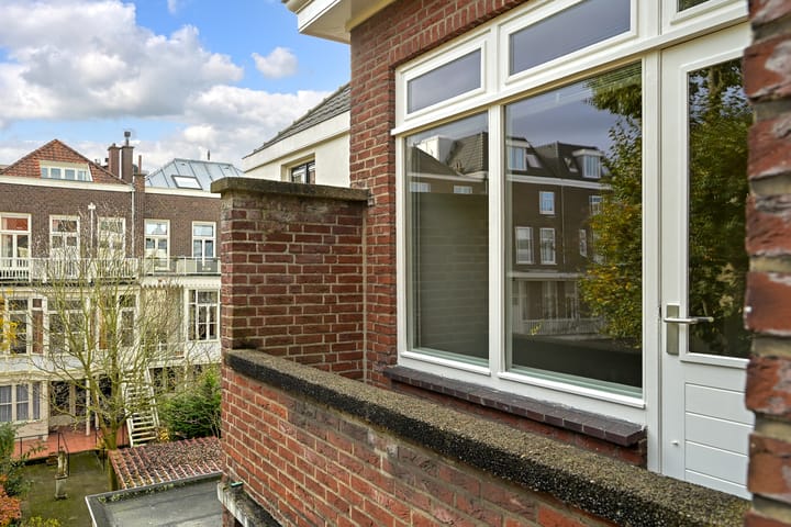 Foto 28 van De Ruijterstraat 57-B