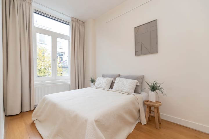 Foto 11 van Nicolaas Witsenkade 16-1