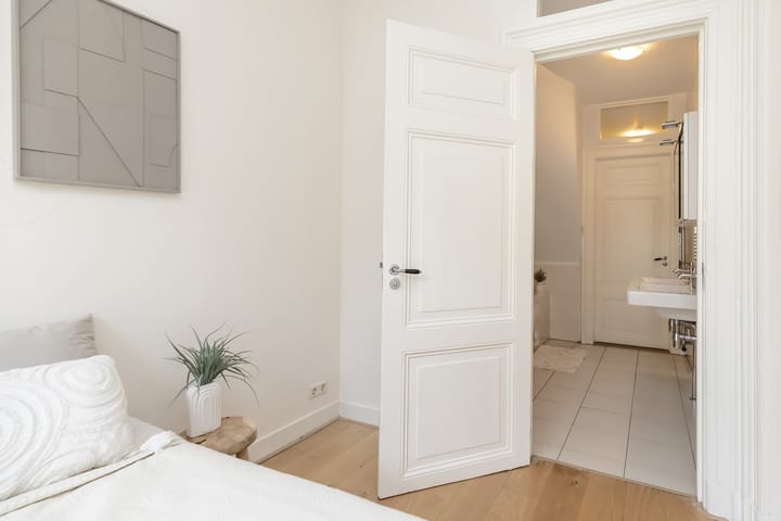 Foto 12 van Nicolaas Witsenkade 16-1