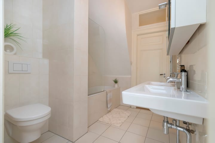 Foto 13 van Nicolaas Witsenkade 16-1