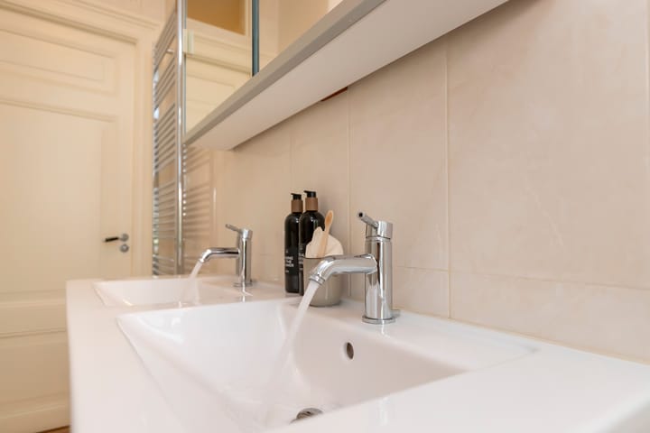 Foto 14 van Nicolaas Witsenkade 16-1