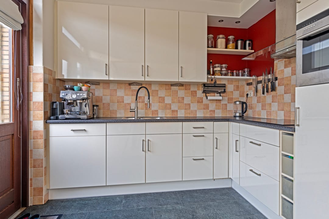 Photo 13 of Tjalkstraat 28