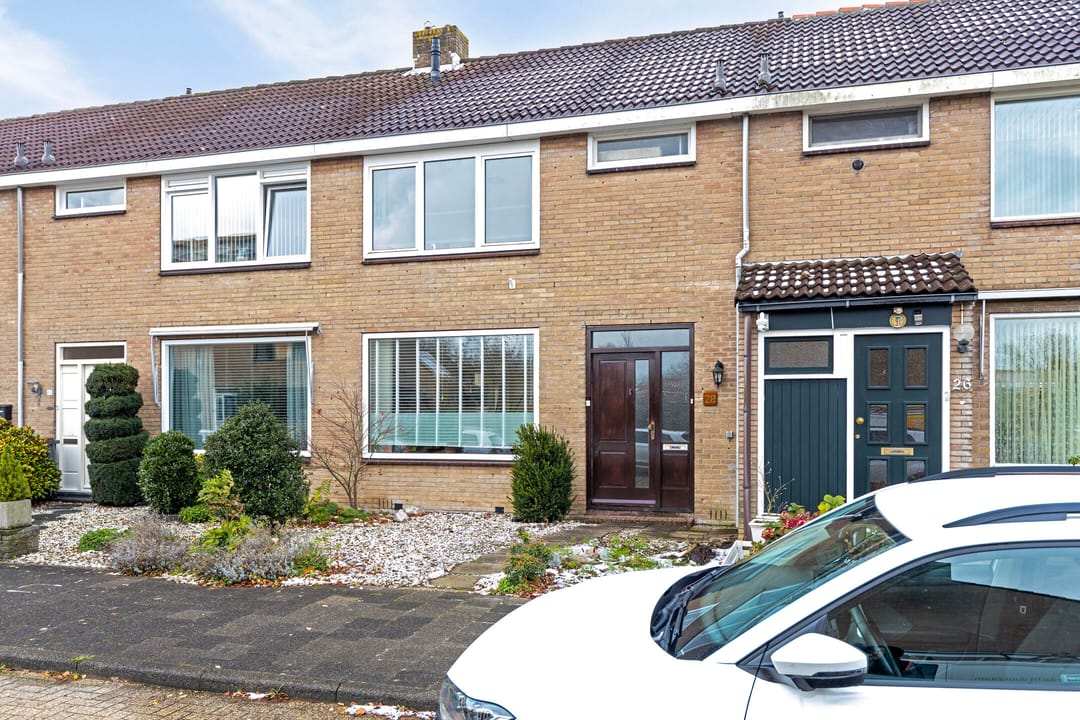 Photo 1 of Tjalkstraat 28