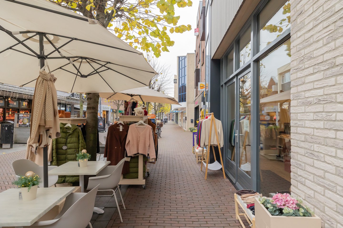 Bekijk foto 4 van Kanaalstraat 68