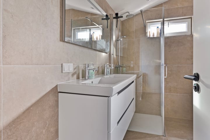 Photo 20 of Joossesweg 137