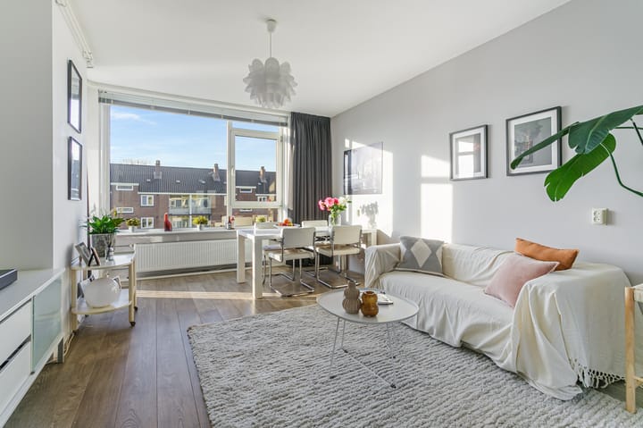 Foto 1 van Honselersdijkstraat 22-4