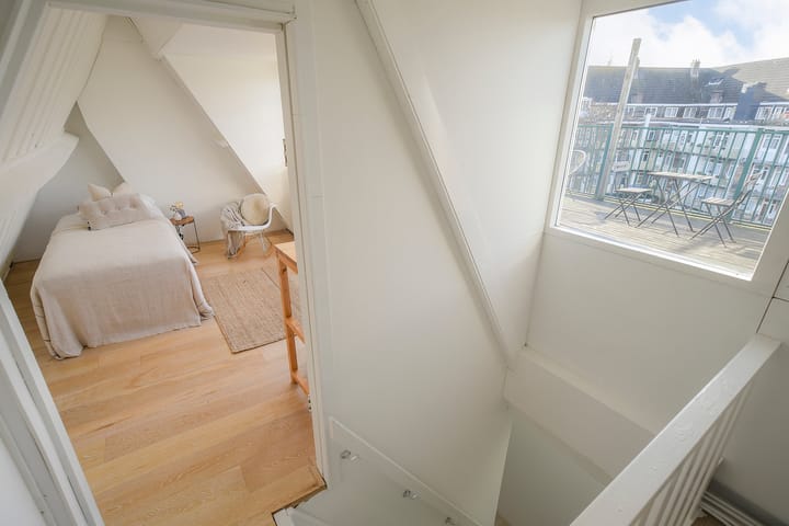 Foto 36 van Leimuidenstraat 44-2