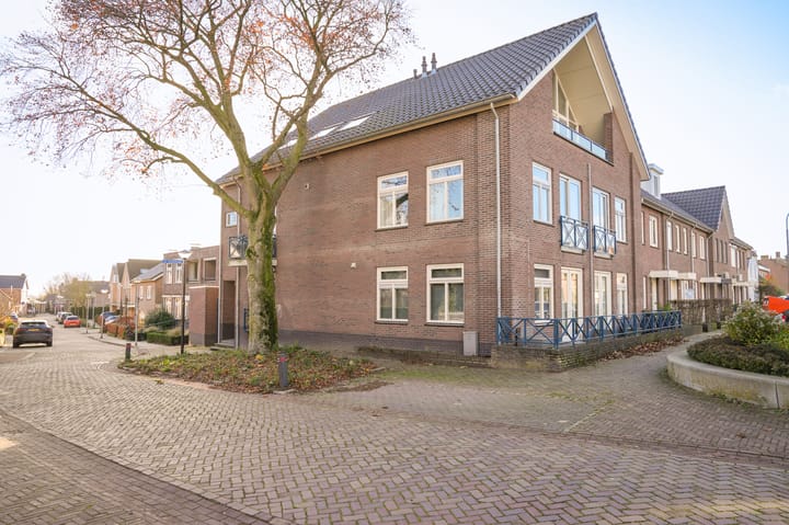 Foto 15 van Houtstraat 7