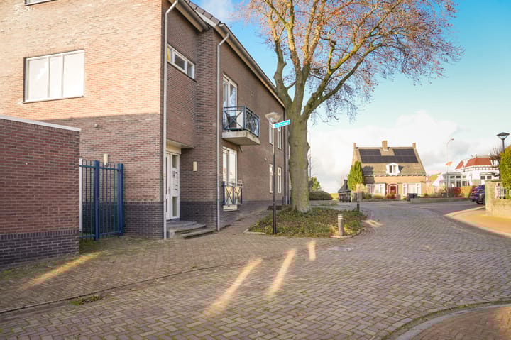 Foto 16 van Houtstraat 7