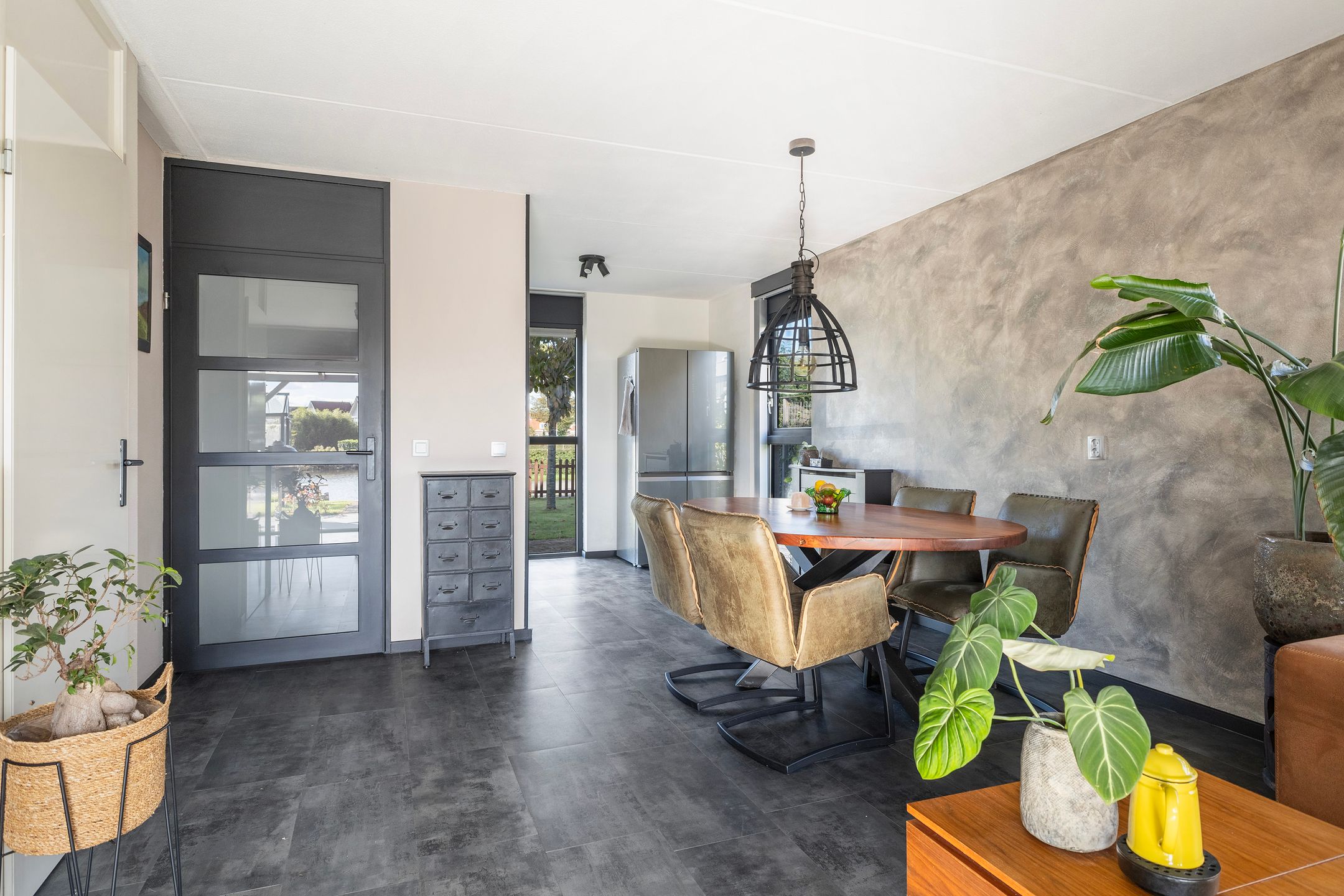 Foto 15 van Leije 15