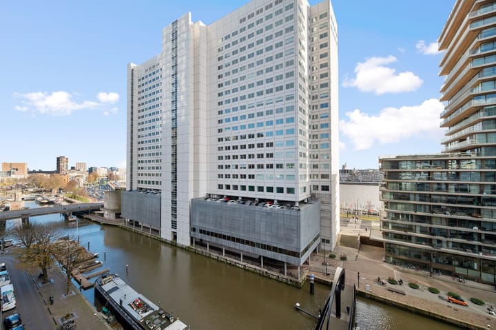 Photo 15 of Wijnbrugstraat 108