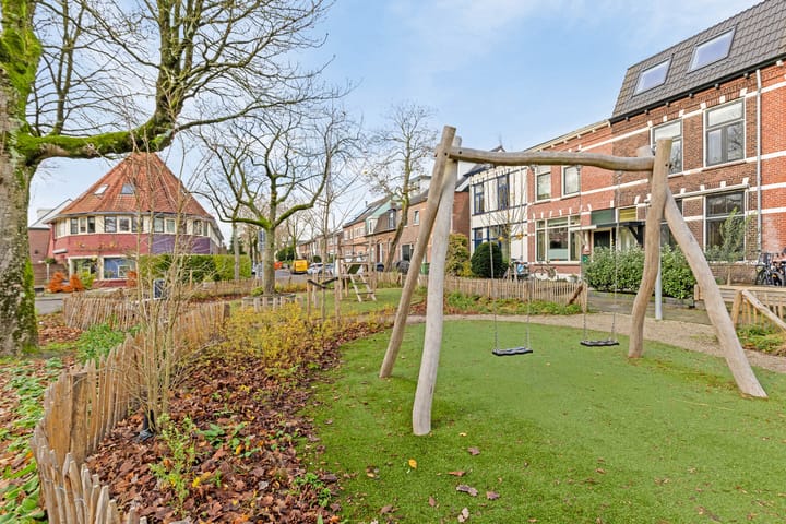 Foto 27 van Leeuwerikstraat 50