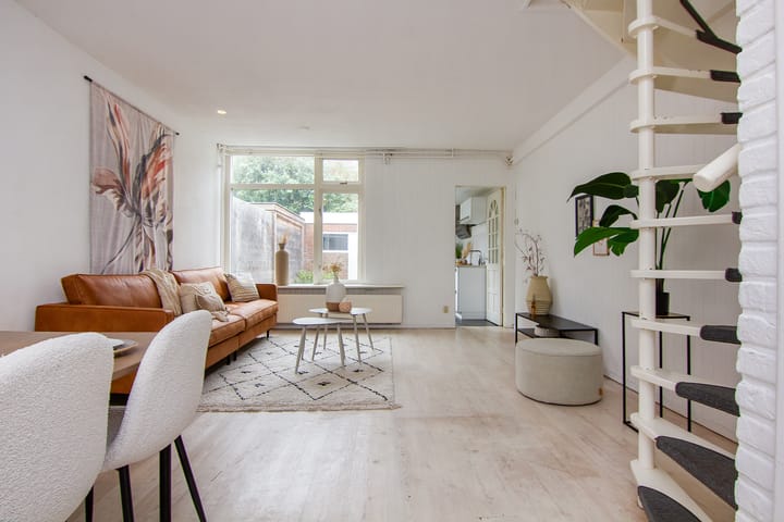 Foto 3 van Leidsezijstraat 1