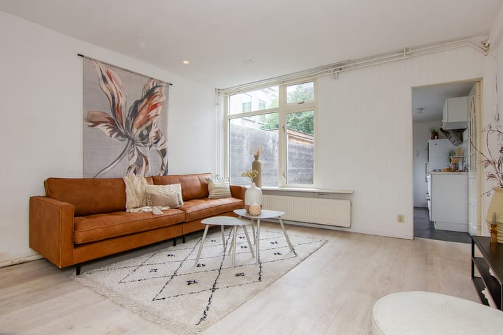 Foto 6 van Leidsezijstraat 1