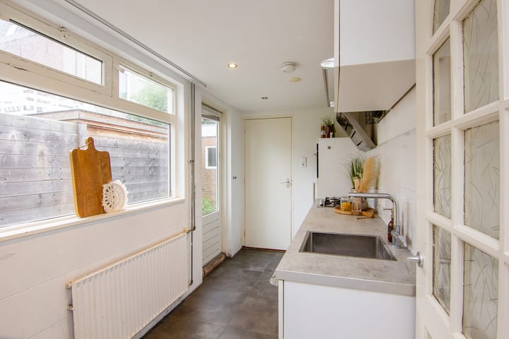 Foto 13 van Leidsezijstraat 1