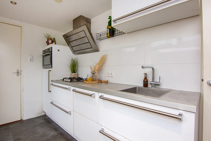 Foto 14 van Leidsezijstraat 1