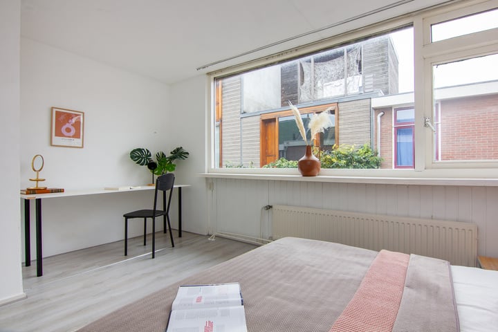 Bekijk foto 33 van Leidsezijstraat 1