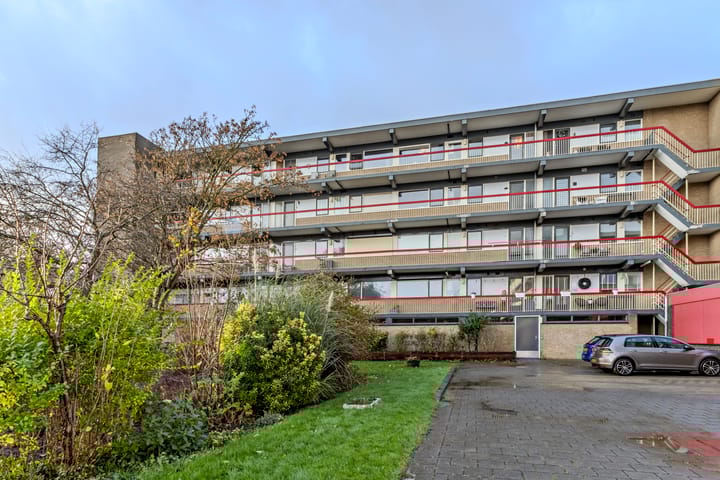 Foto 6 van Troelstrastraat 77