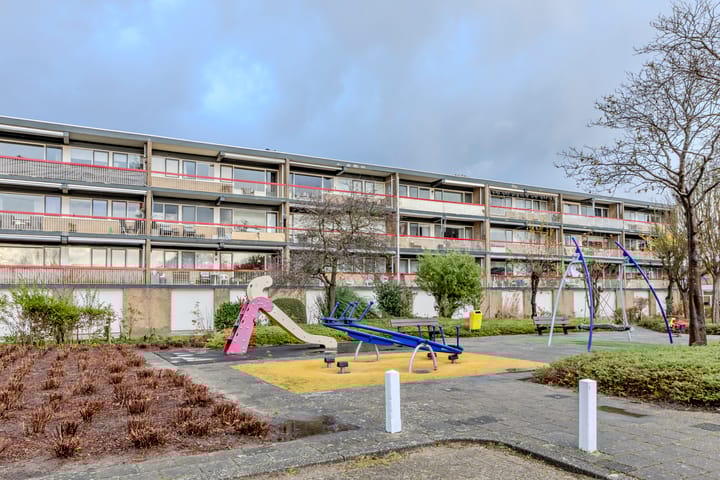 Foto 49 van Troelstrastraat 77