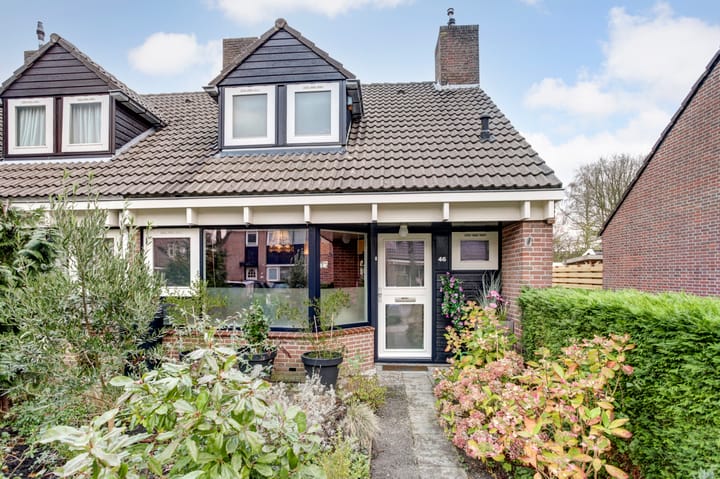 Photo 1 of Schouwstraat 46