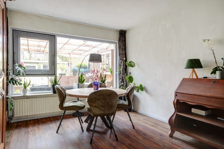 Photo 11 of Schouwstraat 46