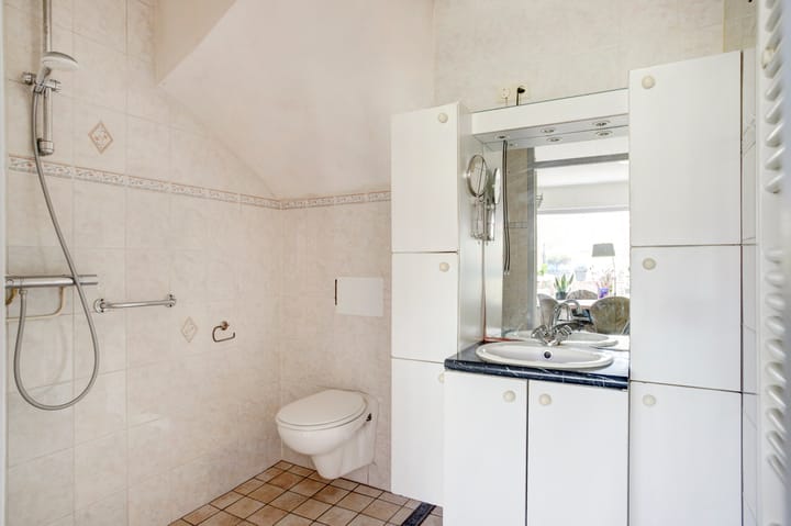 Photo 14 of Schouwstraat 46