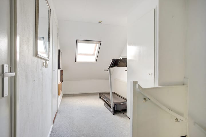 Photo 17 of Schouwstraat 46