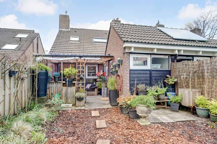 Photo 25 of Schouwstraat 46