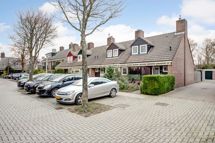 Photo 32 of Schouwstraat 46